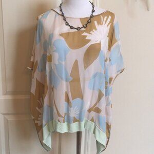 Diane VON Ferstonberg silk poncho